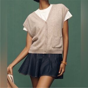 Beige Sleeveless  cashmere Cardigan Vest
